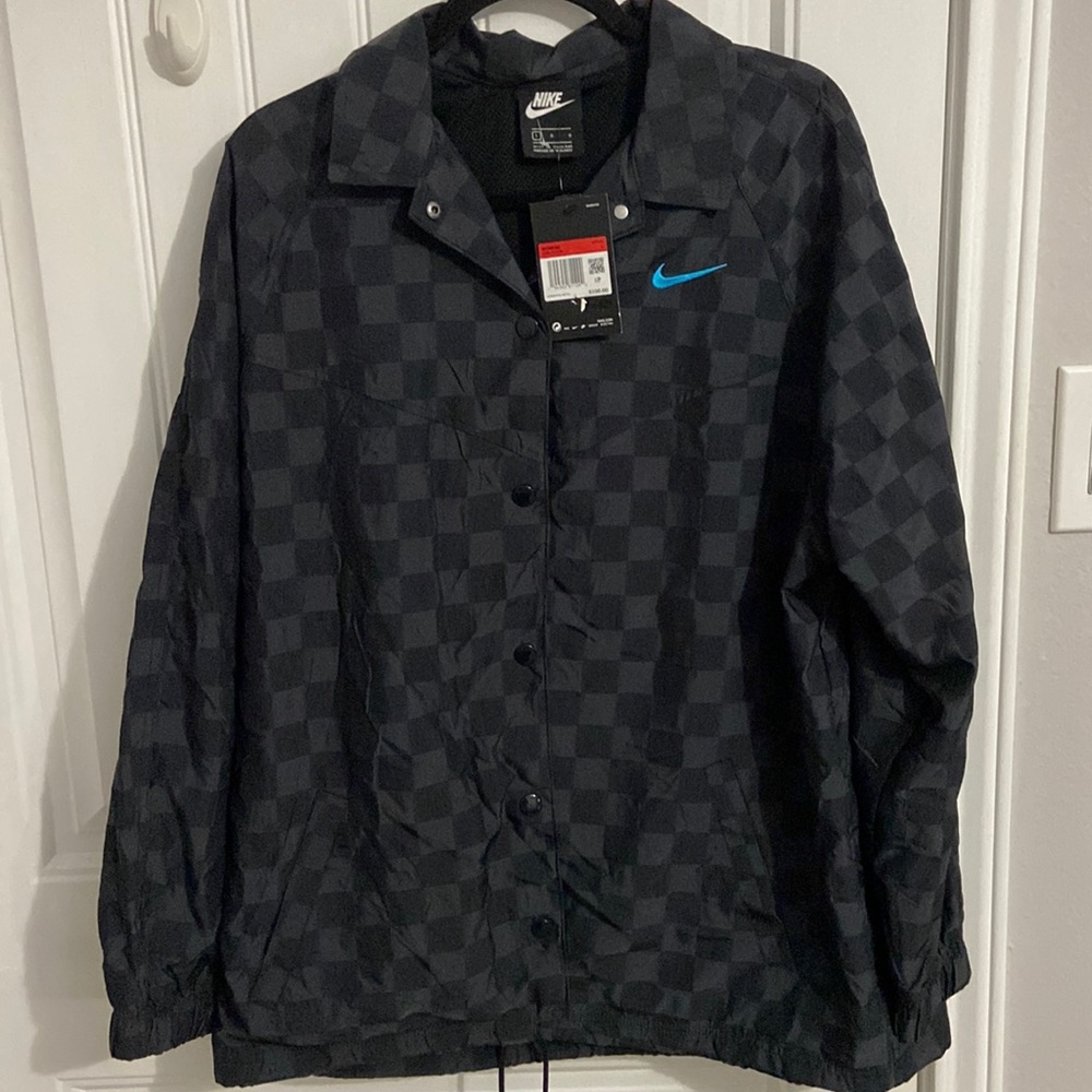 NE oversized windbreaker